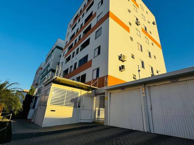 #3 - Apartamento para Venda em Criciúma - SC
