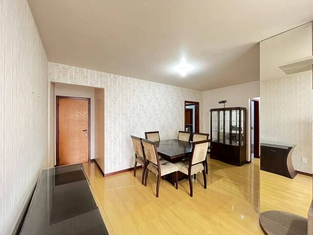 Apartamento para Venda em Criciúma - 5
