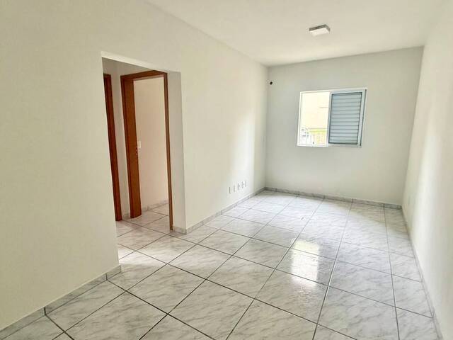 Apartamento para Venda em Criciúma - 5