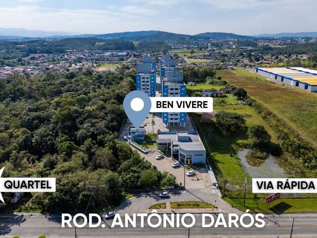 #32 - Apartamento para Venda em Criciúma - SC